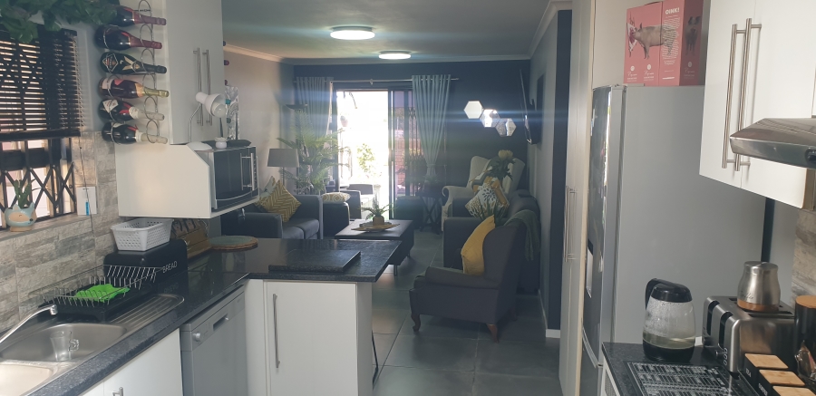To Let 2 Bedroom Property for Rent in Westering Eastern Cape